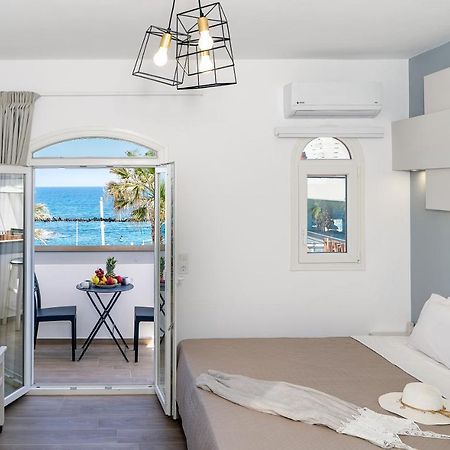 Renata Mare Beachside Studios Limenas Chersonisou Exterior foto